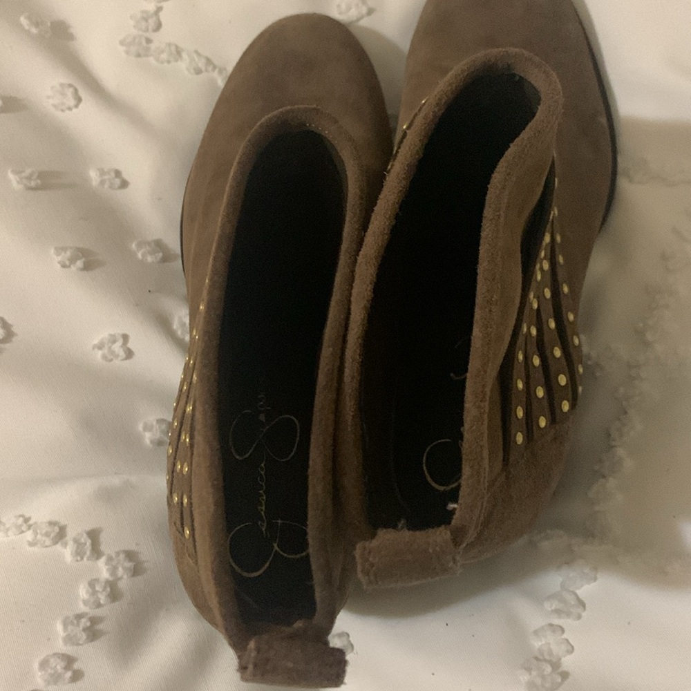 Jessica Simpson Clauds Mink Split Suede Studded Ankle Boots Size 9.5 M Ladies - Picture 4 of 4